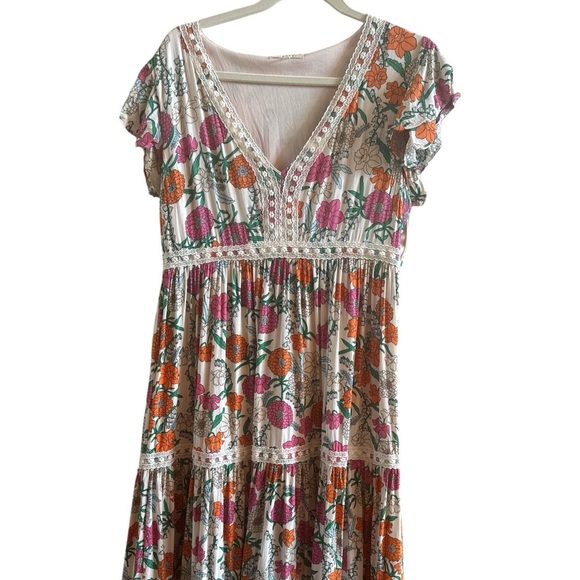 Baevely Dresses & Skirts - Baevely‎ Woman’s Size Large Boho Tiered Floral Lined Dress Flutter Sleeves Lace